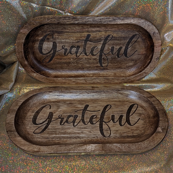 2 GRATEFUL platter/tray, solid wood, NEW - Picture 2 of 8